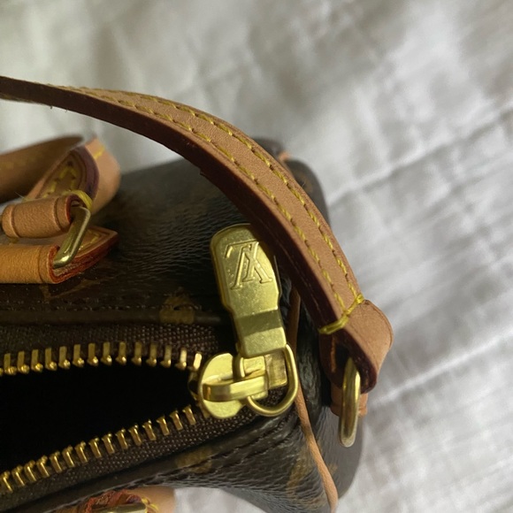 Louis Vuitton Nano Speedy bag - Picture 8 of 9